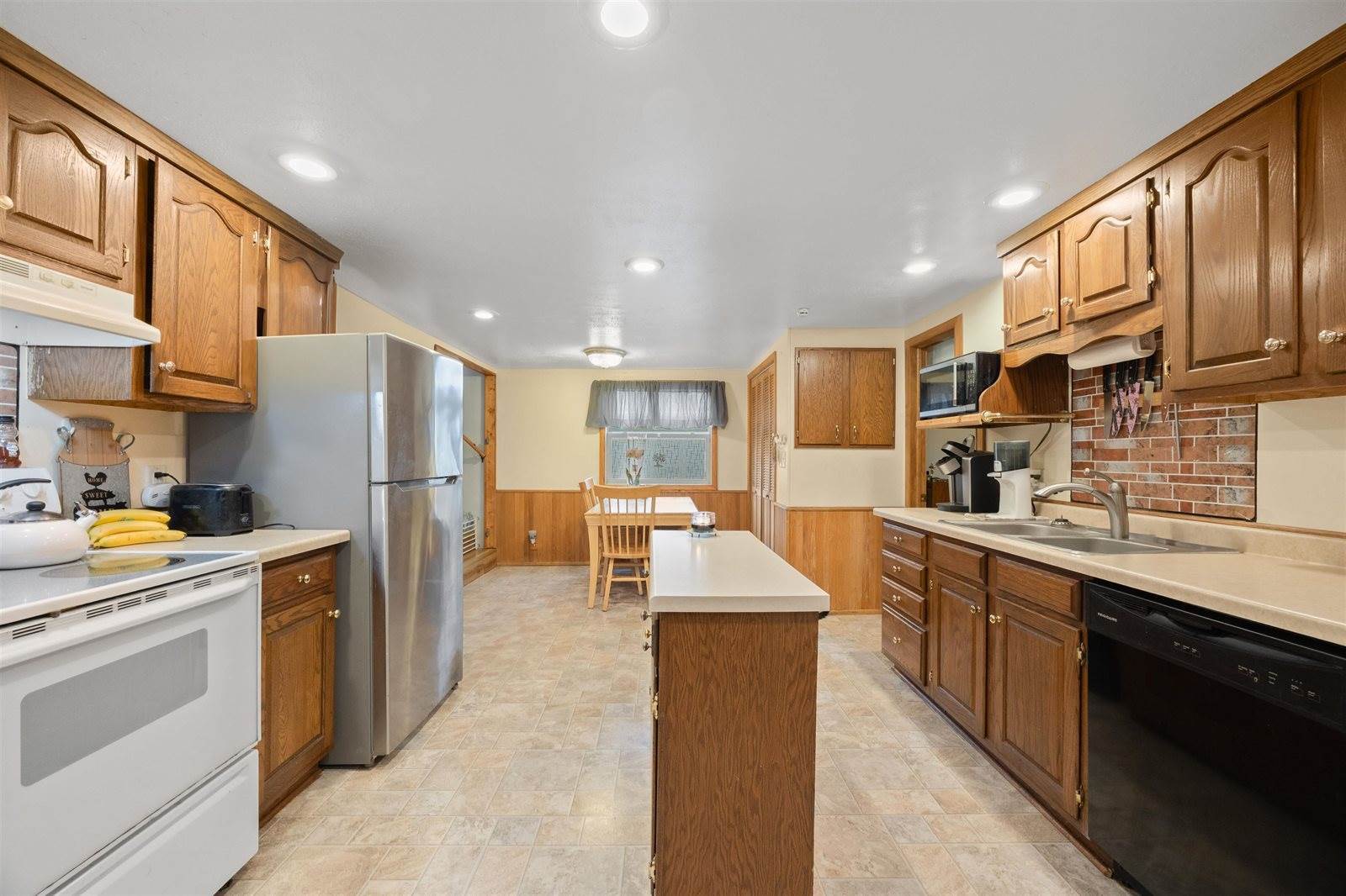 2108 Oak Street, Stevens Point, WI 54481