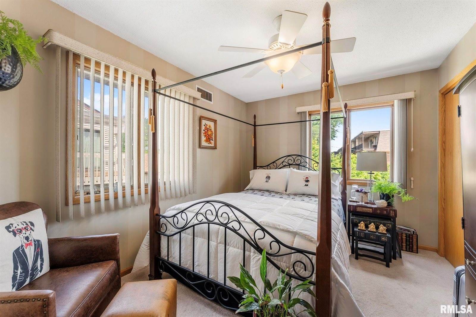 5903 36TH Avenue Court, #19, Moline, IL 61265