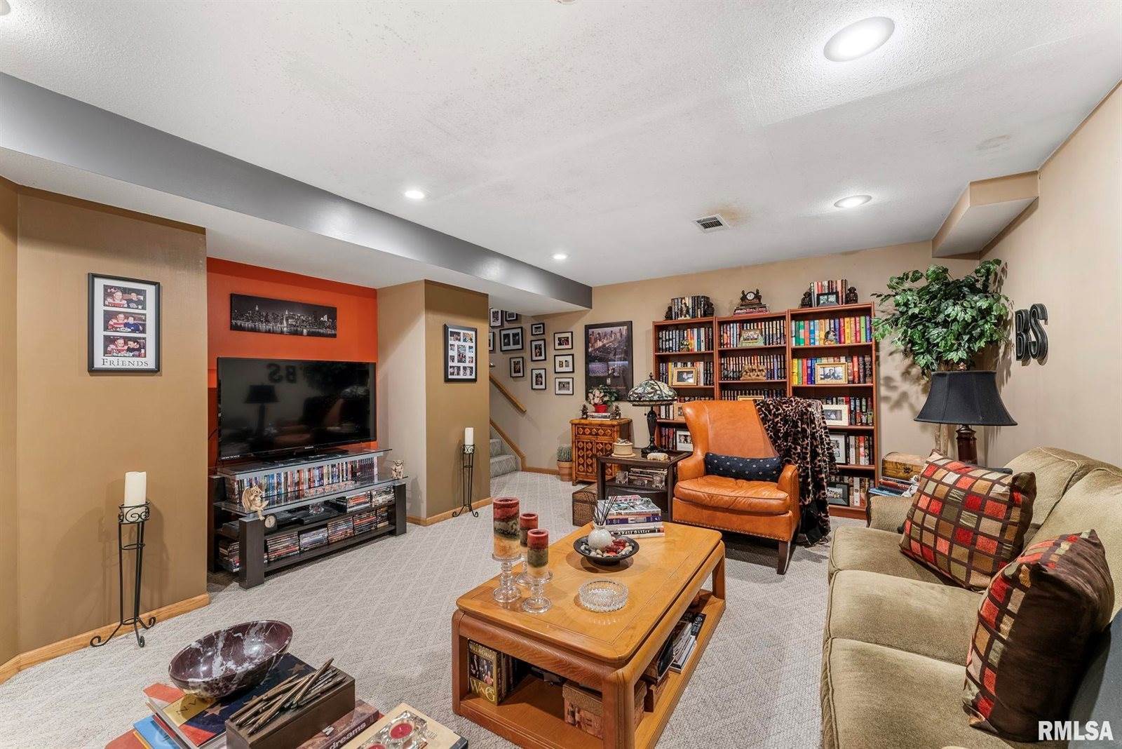 5903 36TH Avenue Court, #19, Moline, IL 61265