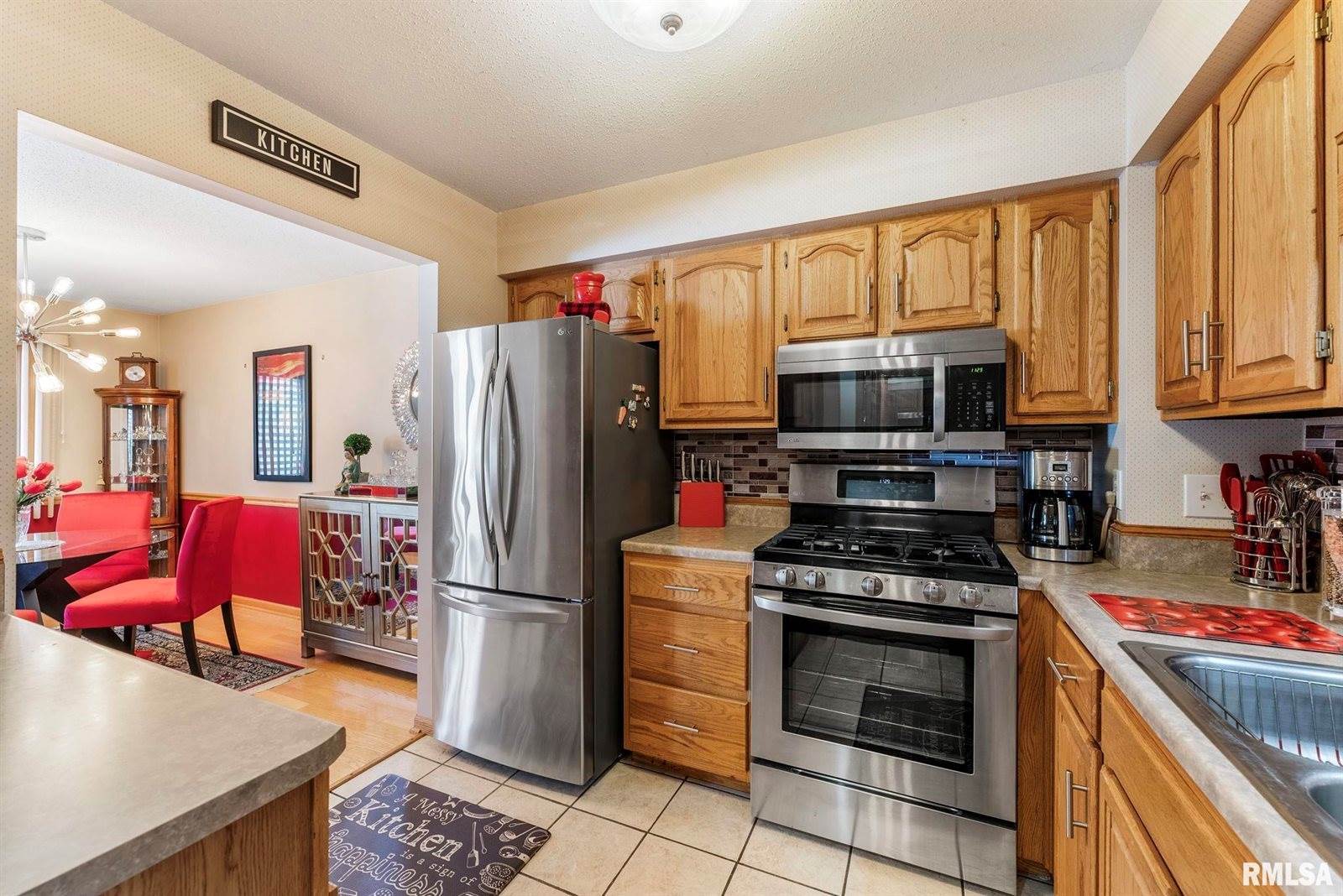 5903 36TH Avenue Court, #19, Moline, IL 61265