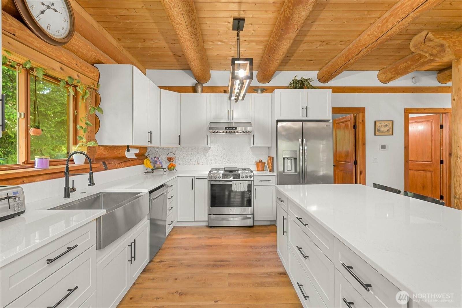 2046 East Smith Road, Bellingham, WA 98226