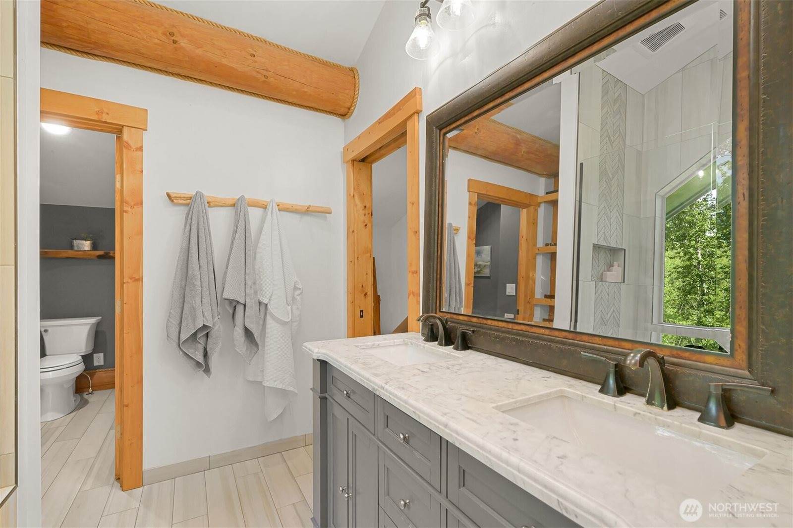 2046 East Smith Road, Bellingham, WA 98226