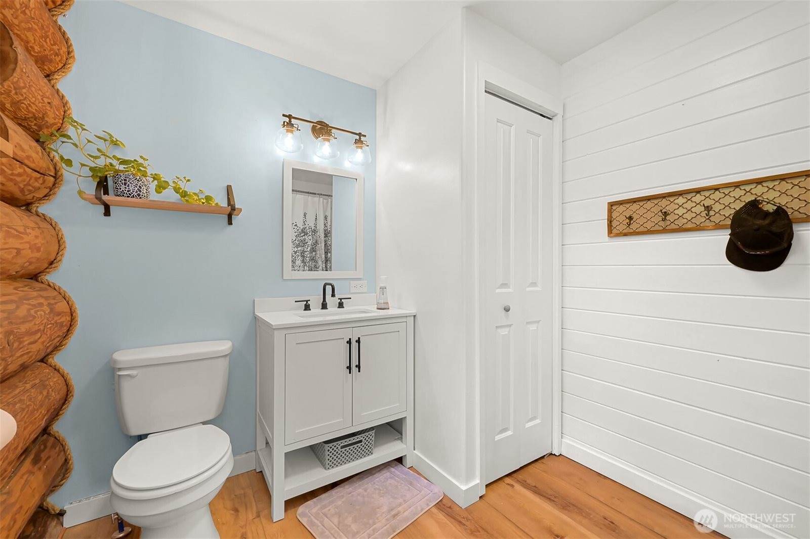 2046 East Smith Road, Bellingham, WA 98226