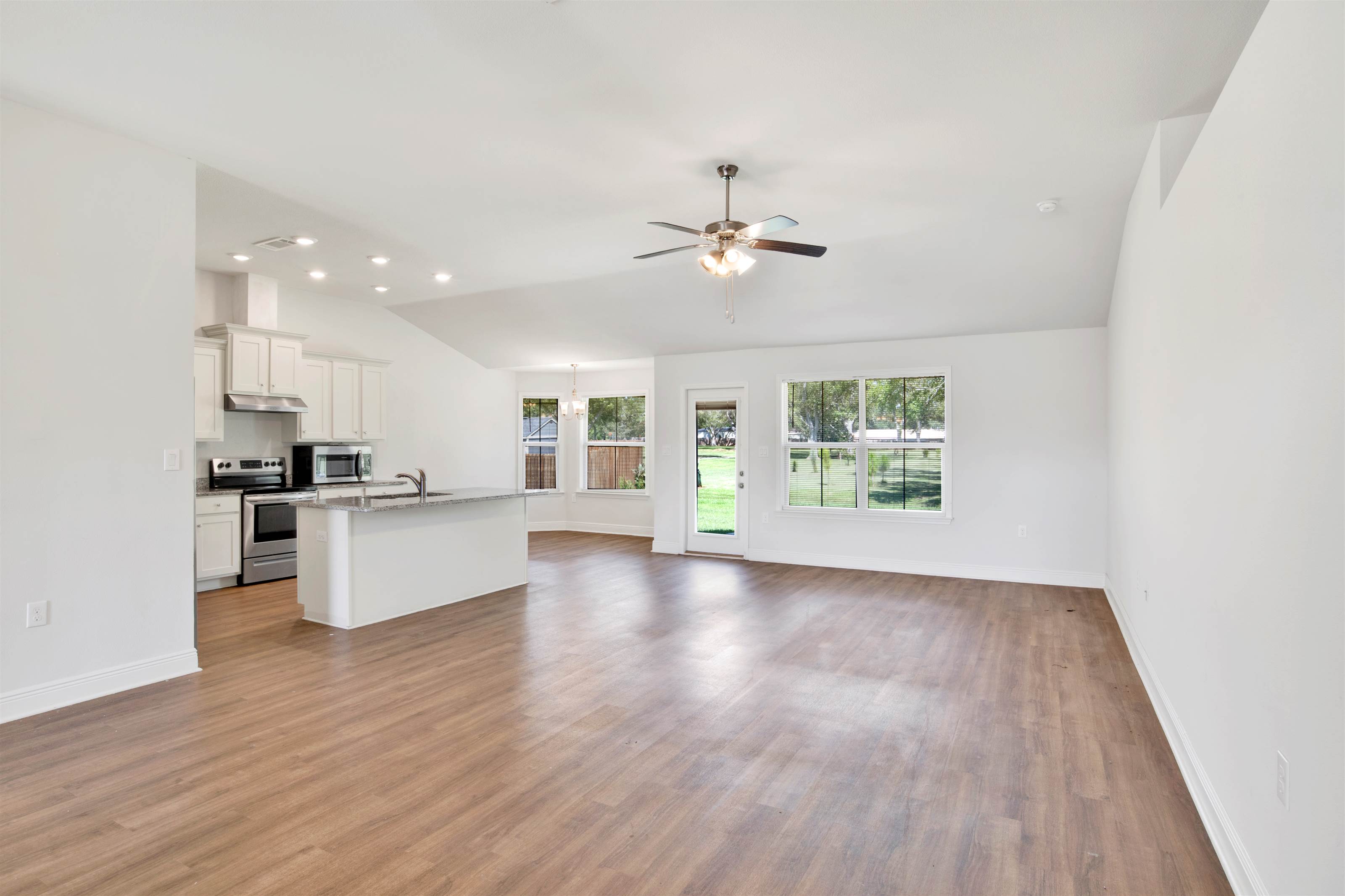 2484 Myrtlewood Drive, Foley, AL 36535-7817