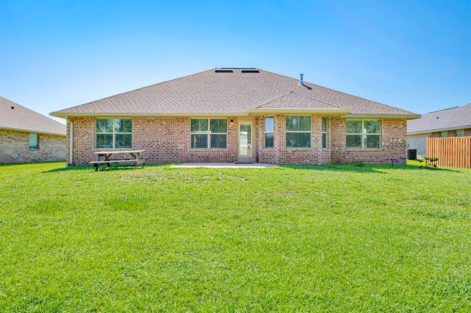 2484 Myrtlewood Drive, Foley, AL 36535-7817