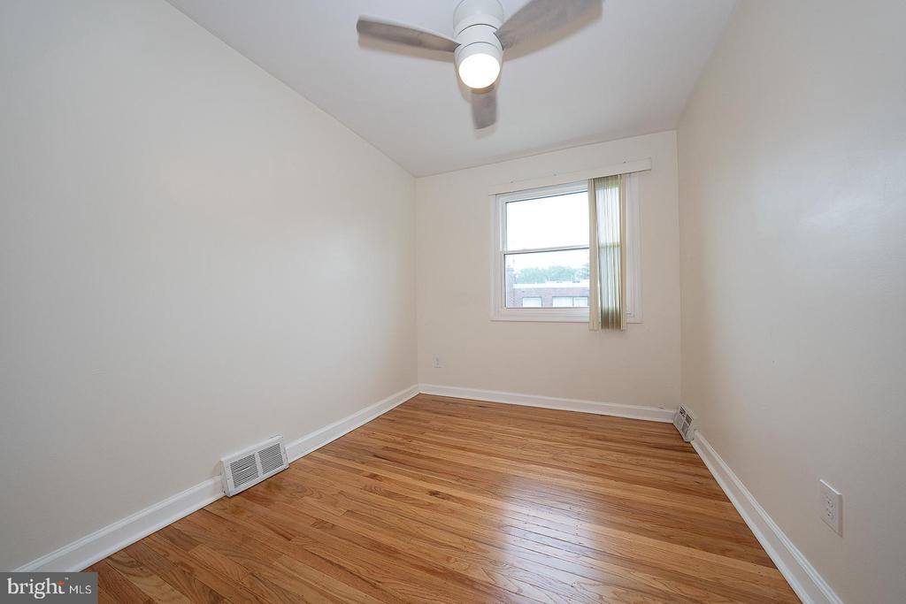 3852 Conshohocken Avenue, Philadelphia, PA 19131