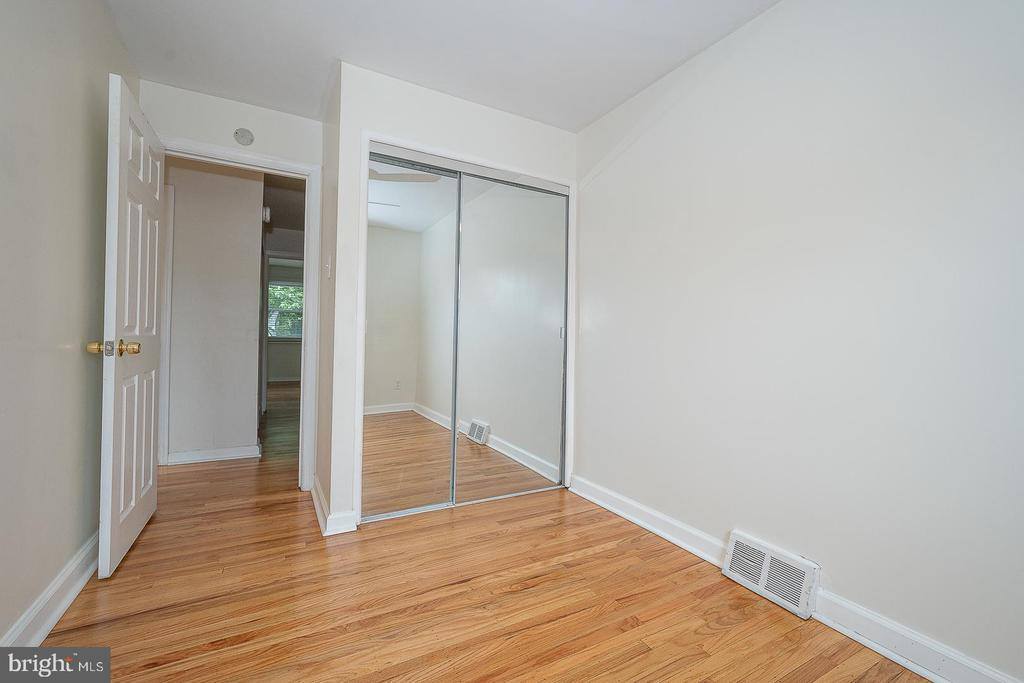 3852 Conshohocken Avenue, Philadelphia, PA 19131