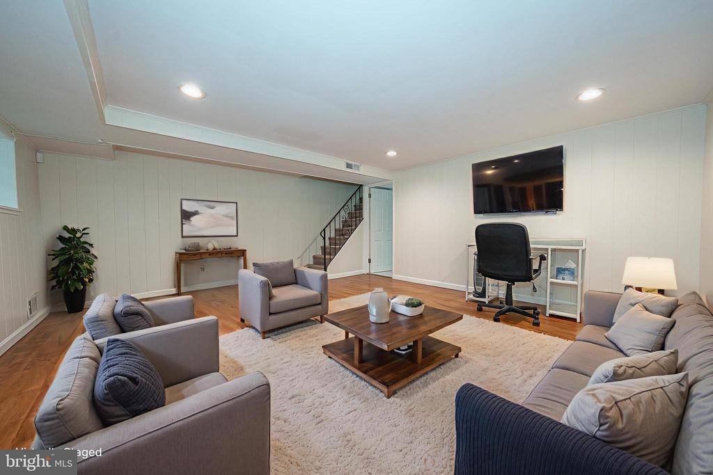 3852 Conshohocken Avenue, Philadelphia, PA 19131