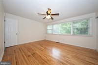 3852 Conshohocken Avenue, Philadelphia, PA 19131