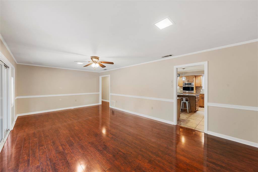 2225 Wooded Acres Drive, Waco, TX 76710