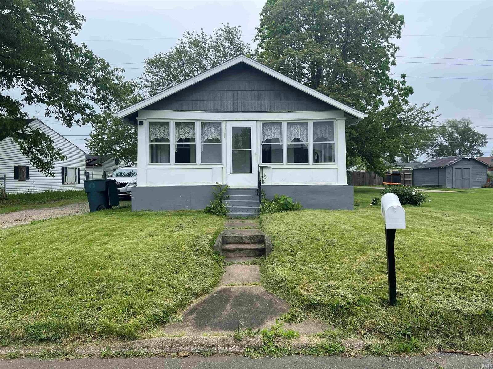 1308 W 16th Street, Muncie, IN 47302