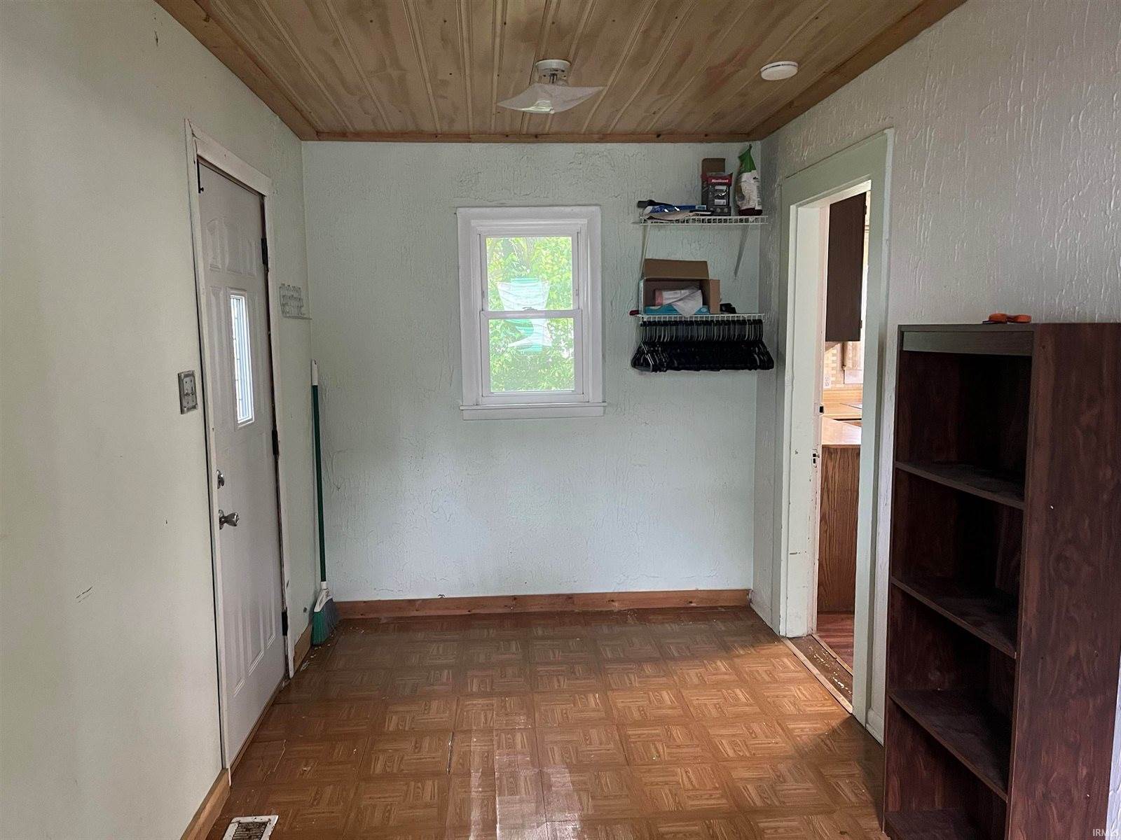 1308 W 16th Street, Muncie, IN 47302