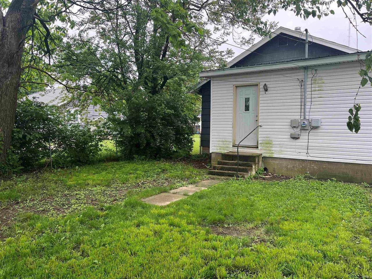 1308 W 16th Street, Muncie, IN 47302