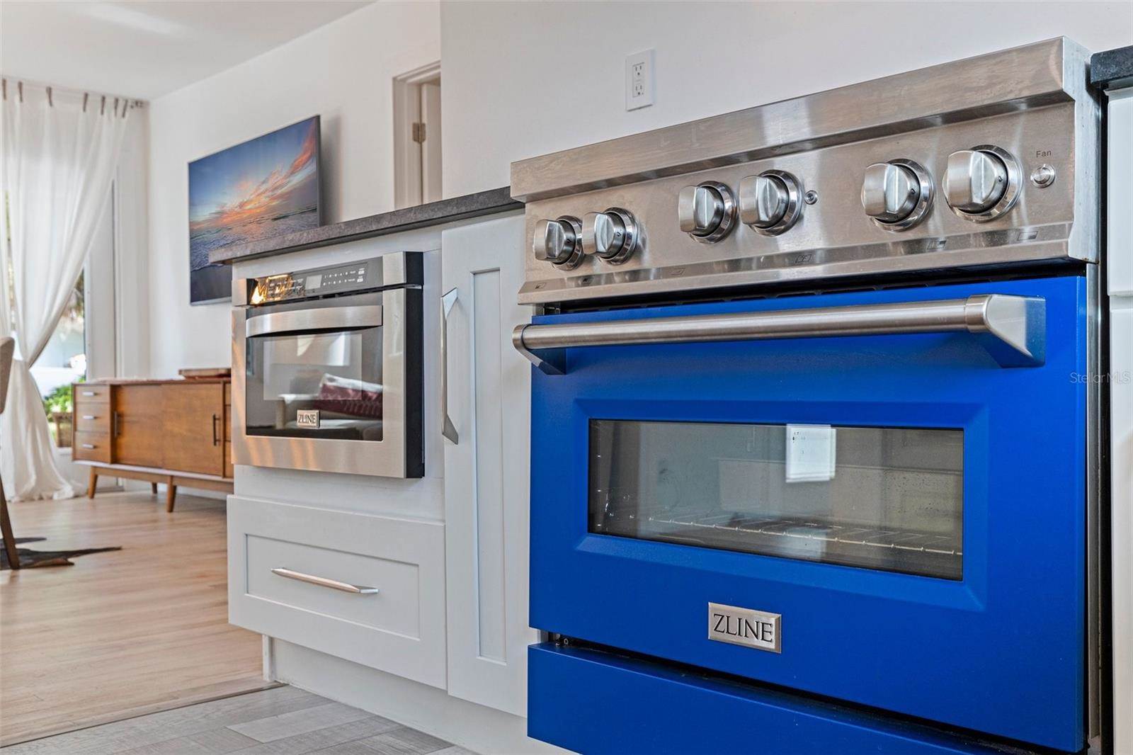 1800 Mound Place South, Saint Petersburg, FL 33712