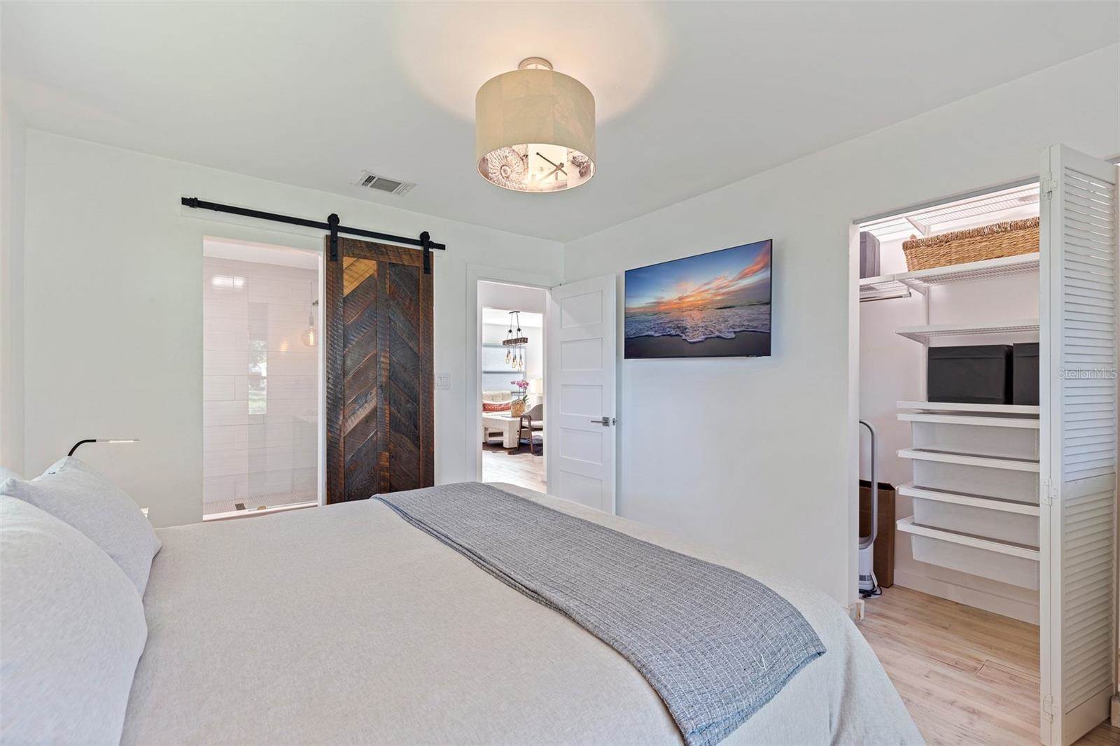 1800 Mound Place South, Saint Petersburg, FL 33712