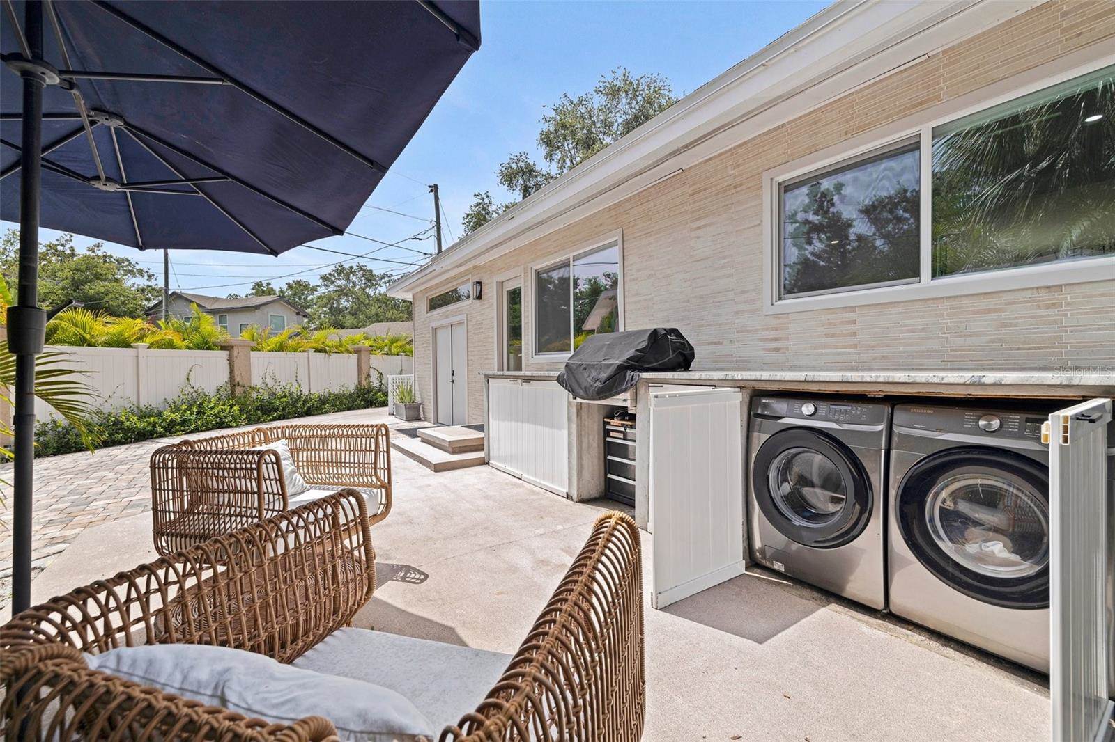 1800 Mound Place South, Saint Petersburg, FL 33712