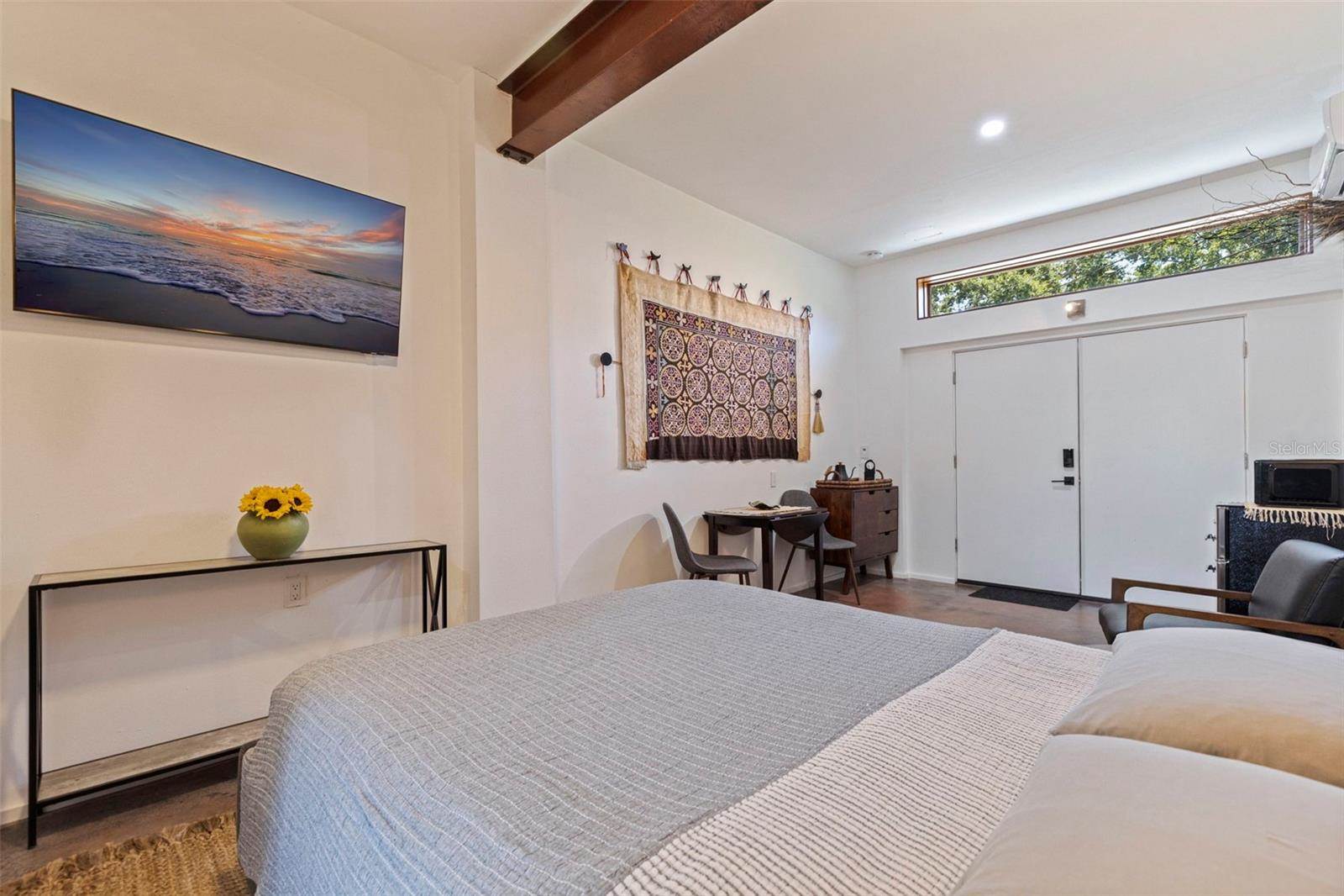 1800 Mound Place South, Saint Petersburg, FL 33712