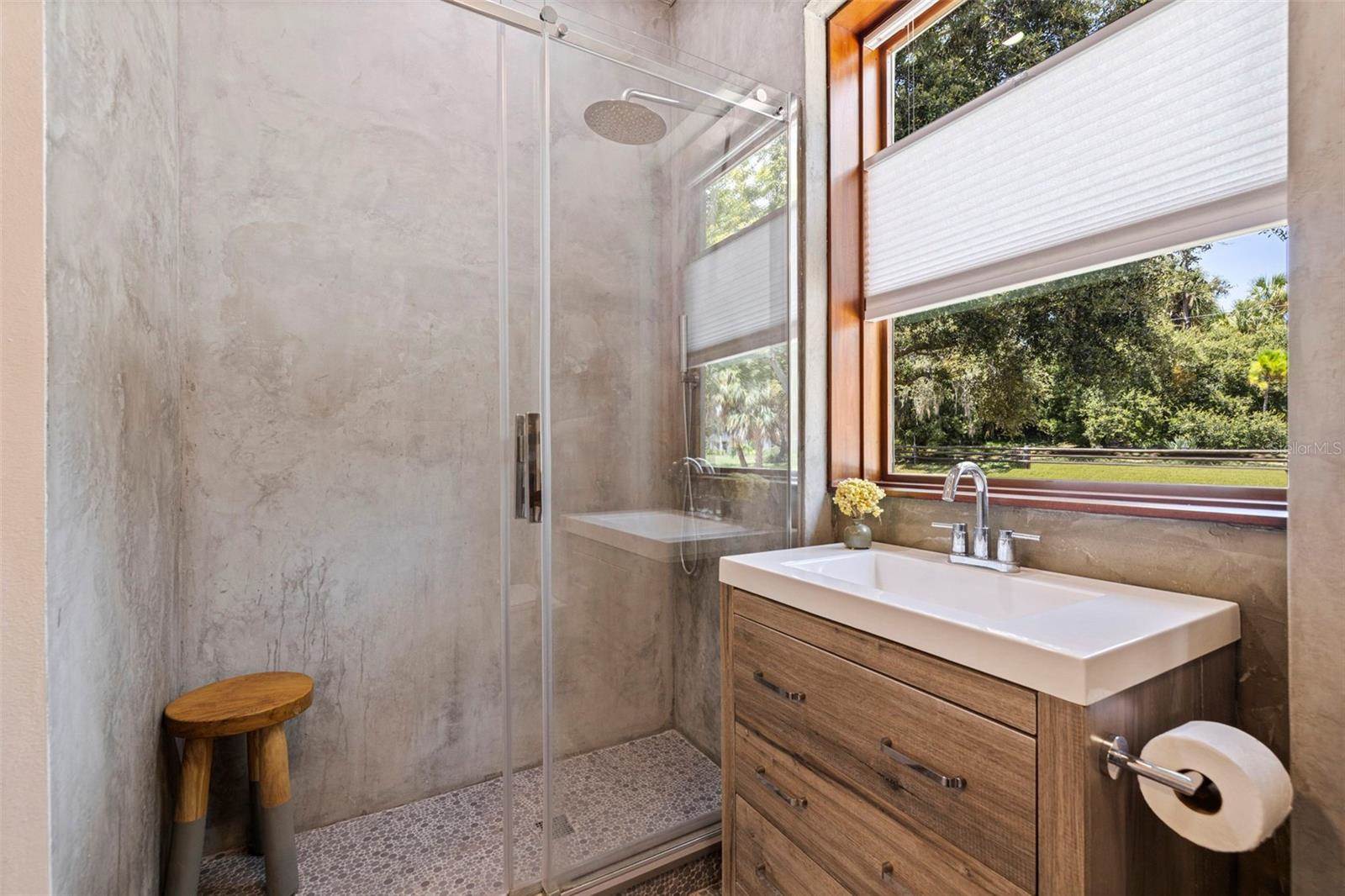 1800 Mound Place South, Saint Petersburg, FL 33712