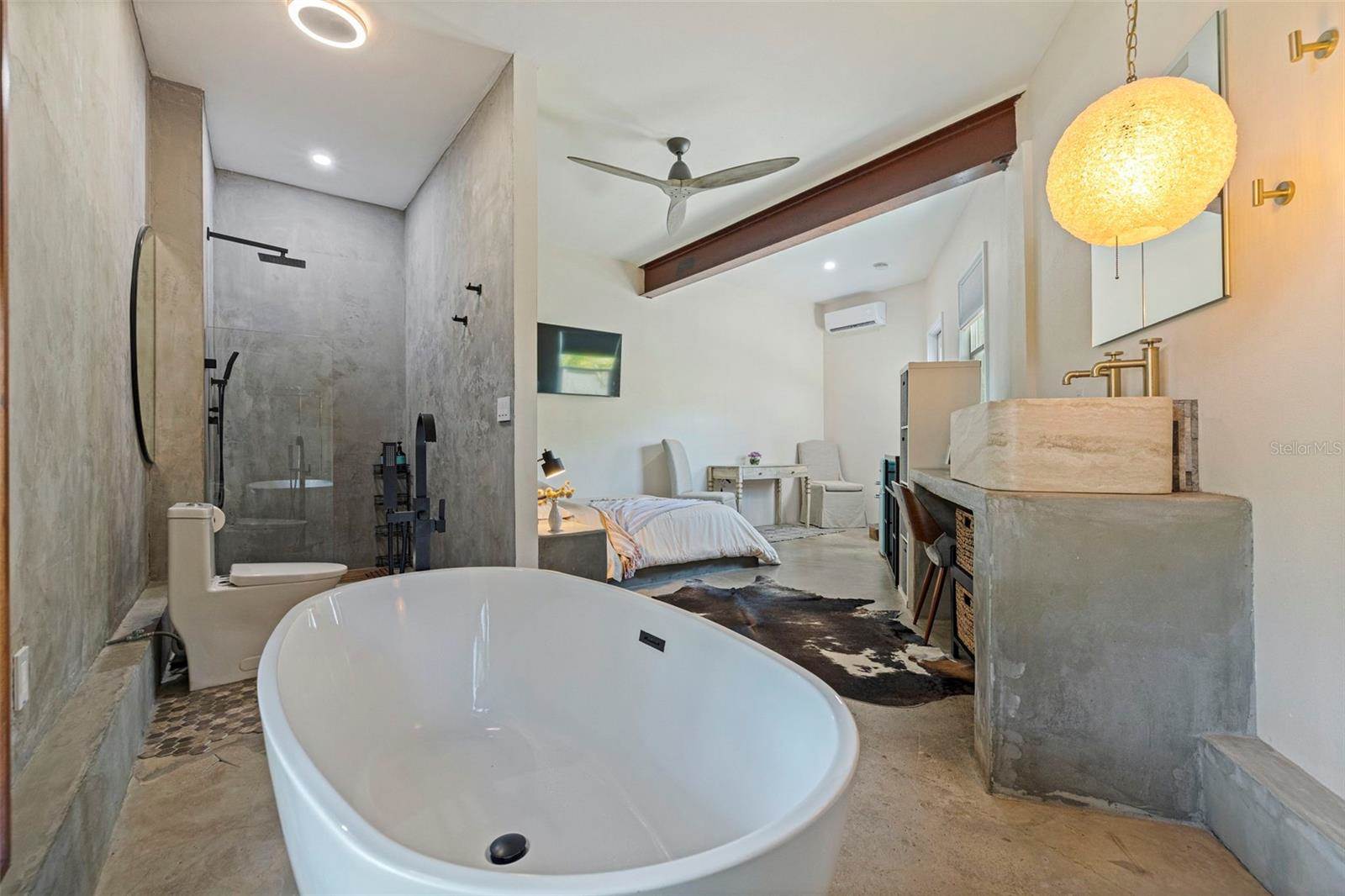 1800 Mound Place South, Saint Petersburg, FL 33712