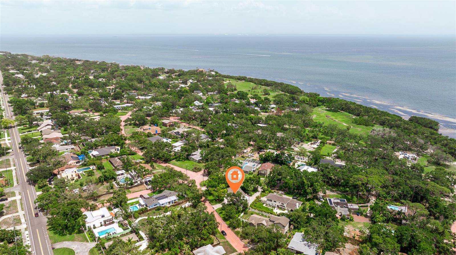 1800 Mound Place South, Saint Petersburg, FL 33712