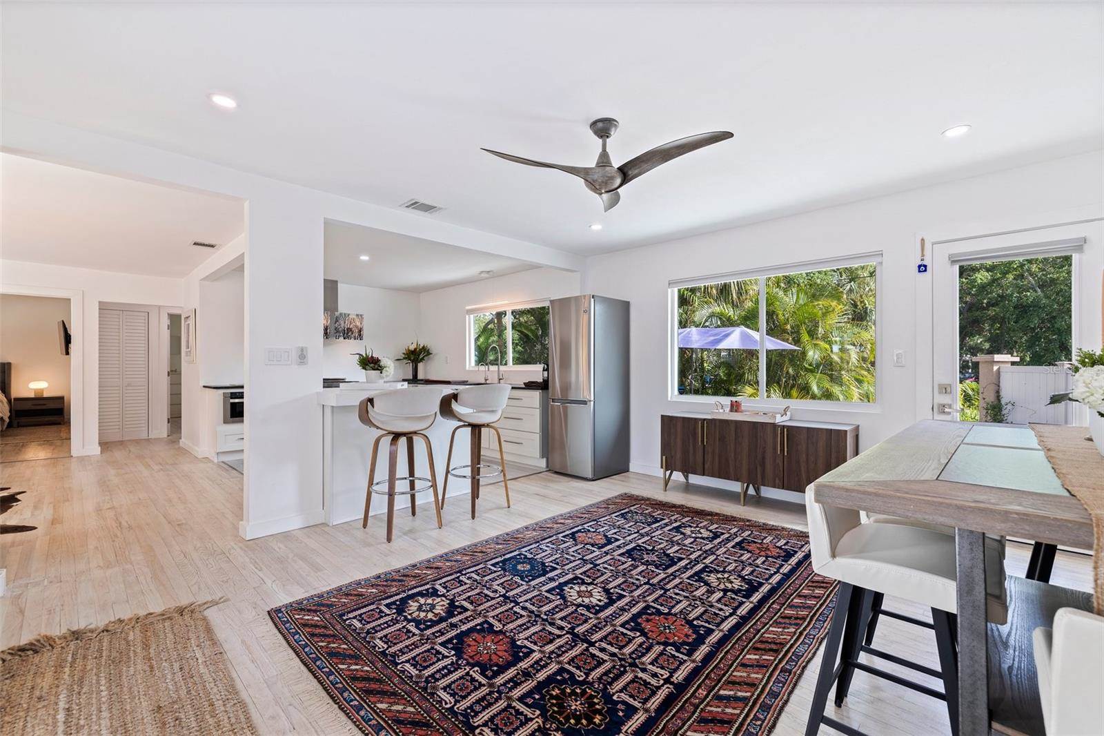 1800 Mound Place South, Saint Petersburg, FL 33712