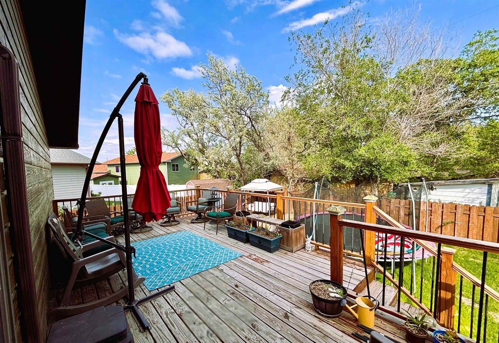 3 30th St SW, Minot, ND 58701