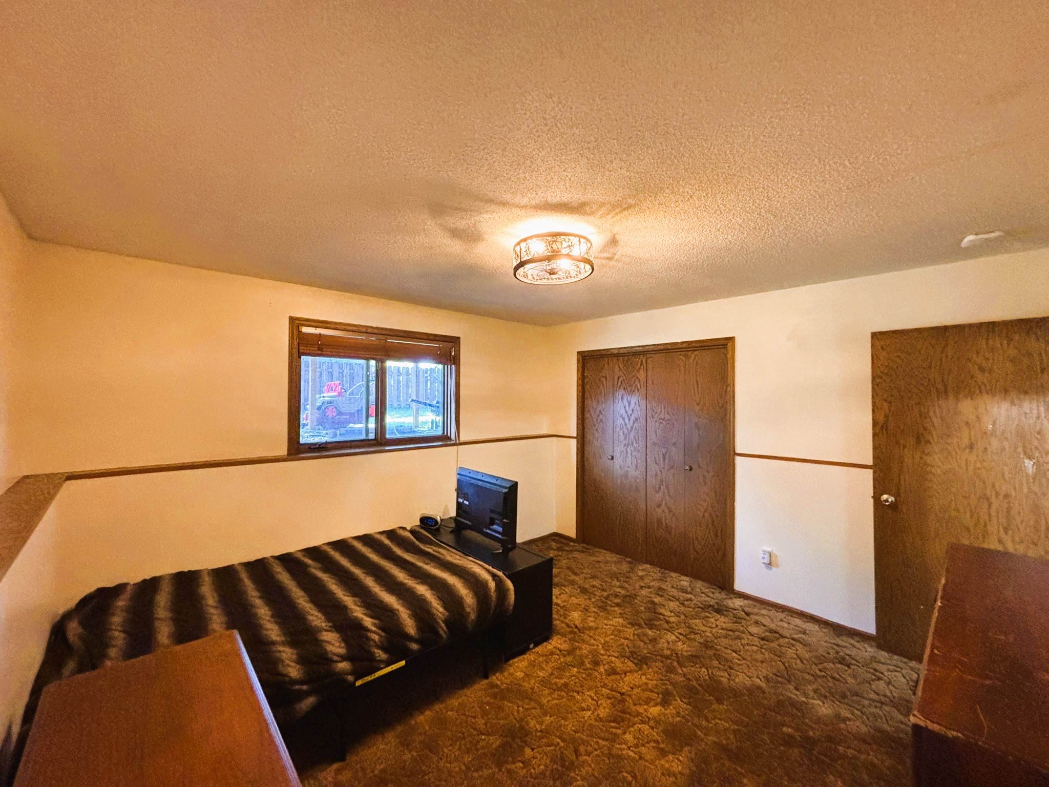 3 30th St SW, Minot, ND 58701