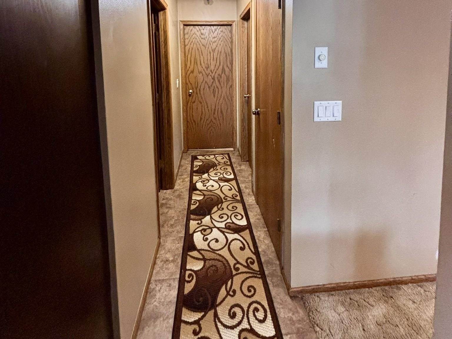 3 30th St SW, Minot, ND 58701