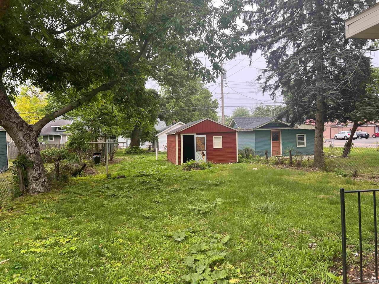 2718 S High Street, Muncie, IN 47302