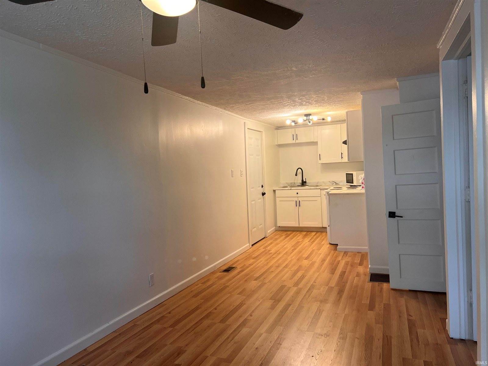 2718 S High Street, Muncie, IN 47302