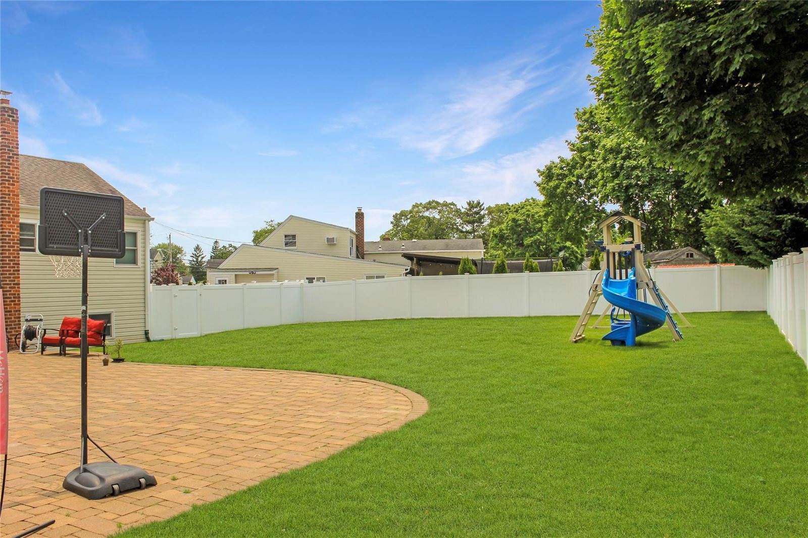 6 Robinhood Drive, Islip, NY 11730