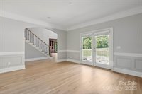 122 Long Cove Lane, Mooresville, NC 28117
