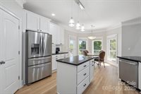 122 Long Cove Lane, Mooresville, NC 28117