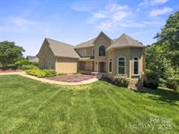 122 Long Cove Lane, Mooresville, NC 28117