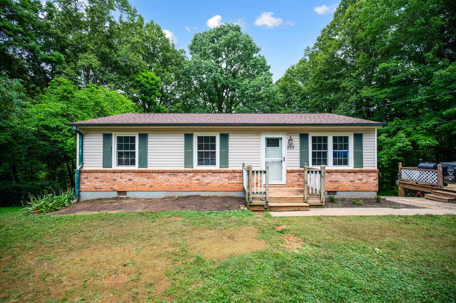 205 Rockwell Road, Lynchburg, VA 24504
