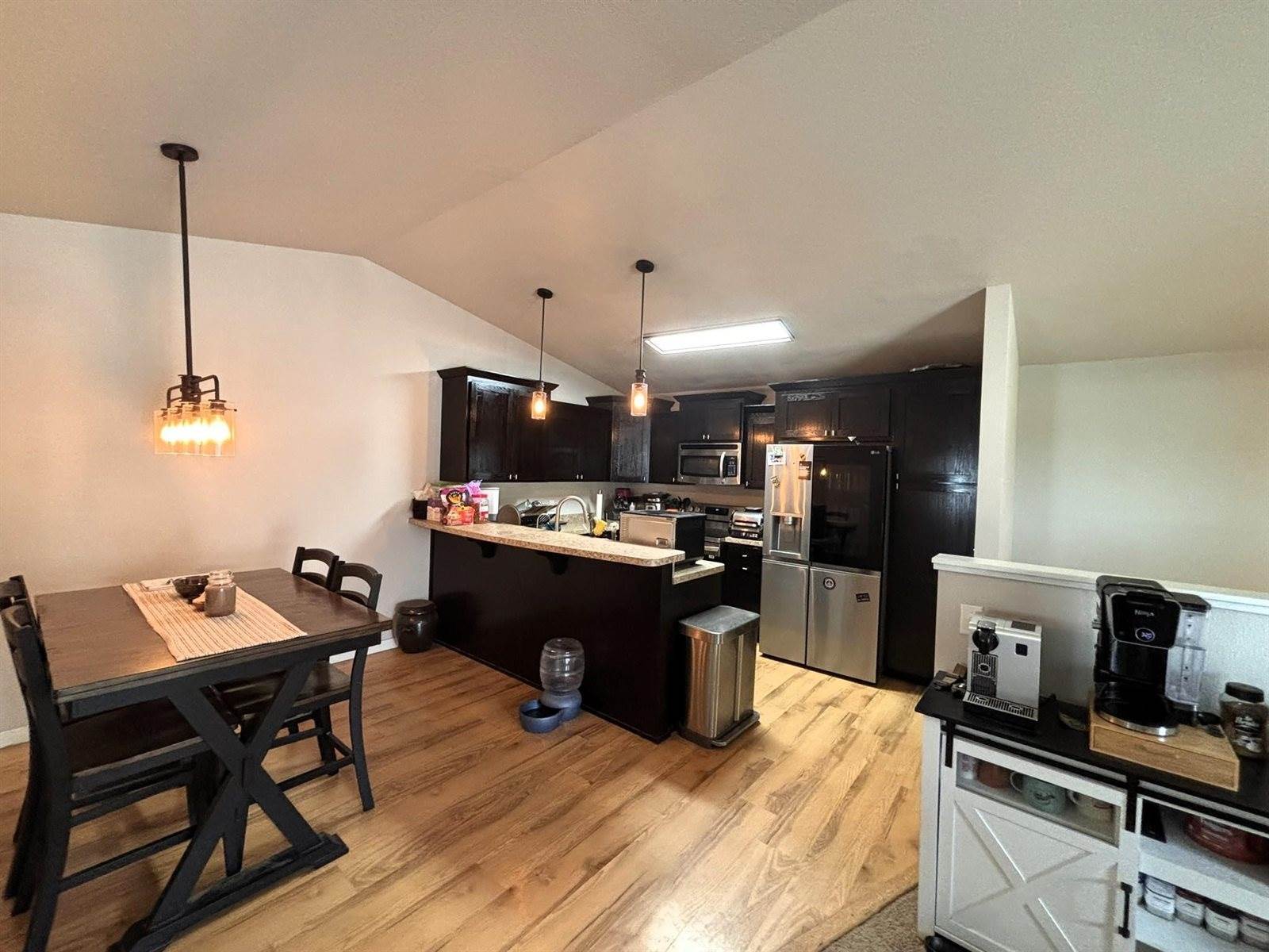 3119 8th St NE, Minot, ND 58703