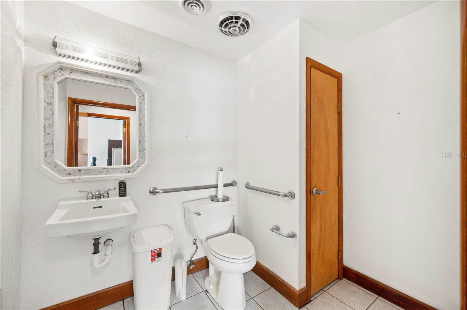 304 Doris Drive, Lakeland, FL 33813