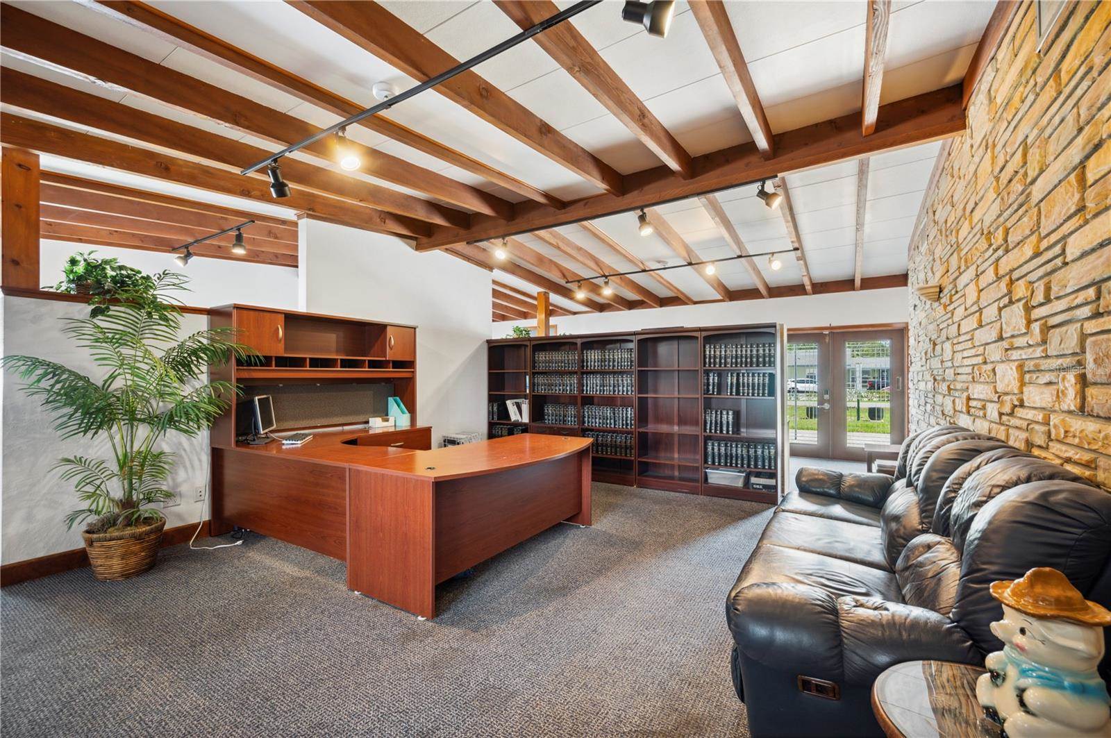 304 Doris Drive, Lakeland, FL 33813