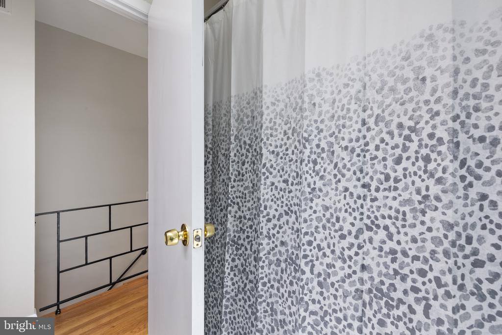 916 Hyde Road, Silver Spring, MD 20902