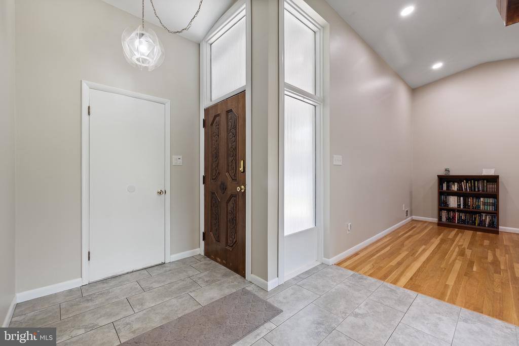 916 Hyde Road, Silver Spring, MD 20902