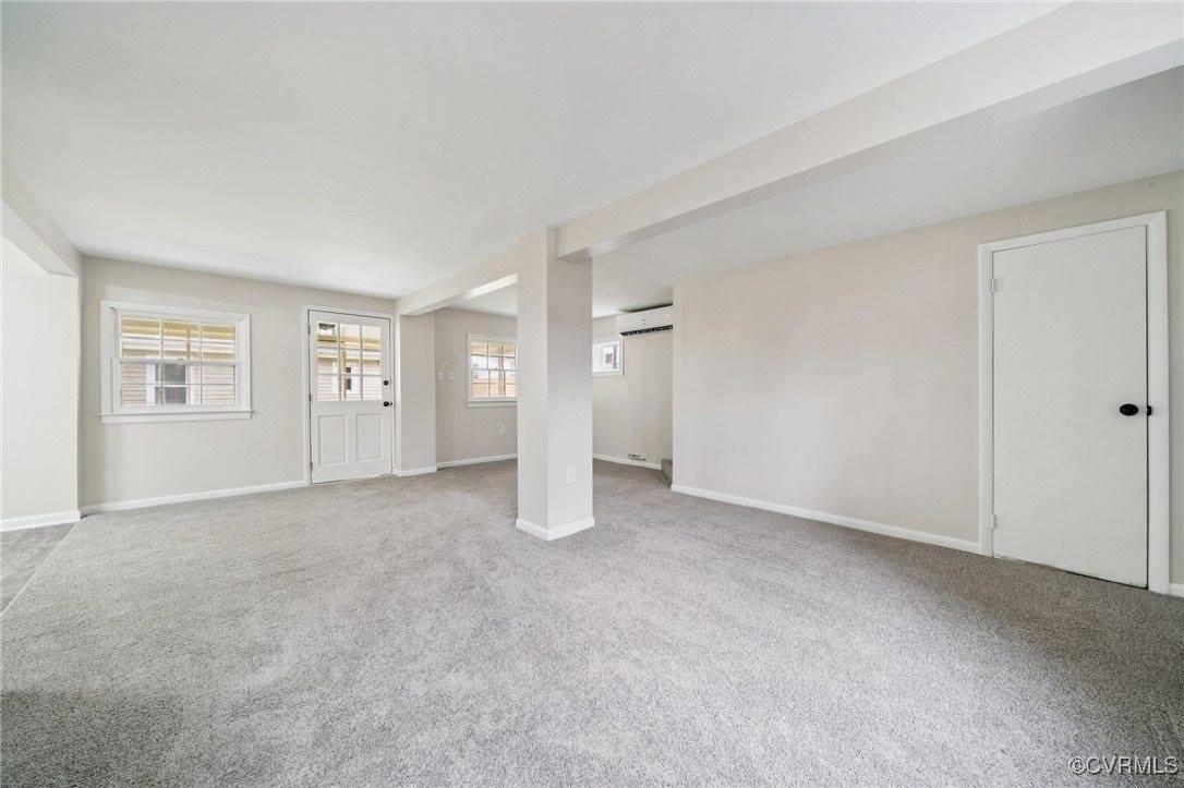 627 Colonial Avenue, Colonial Heights County, VA 23834