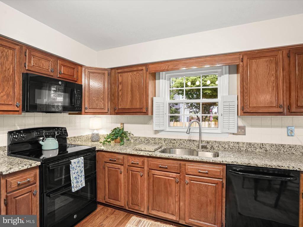 10267 Cedar Ridge Drive, Manassas, VA 20110