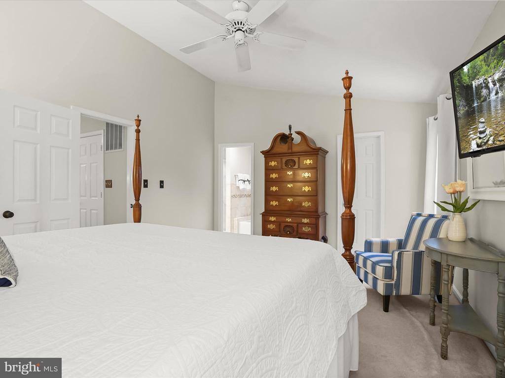 10267 Cedar Ridge Drive, Manassas, VA 20110