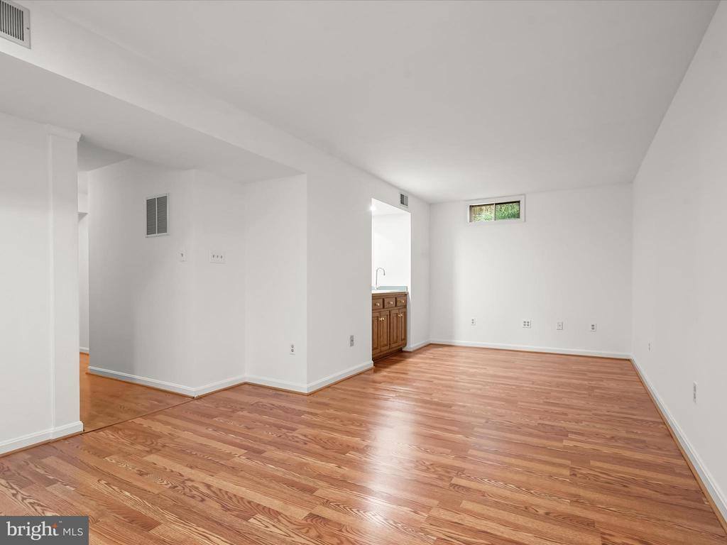 10267 Cedar Ridge Drive, Manassas, VA 20110