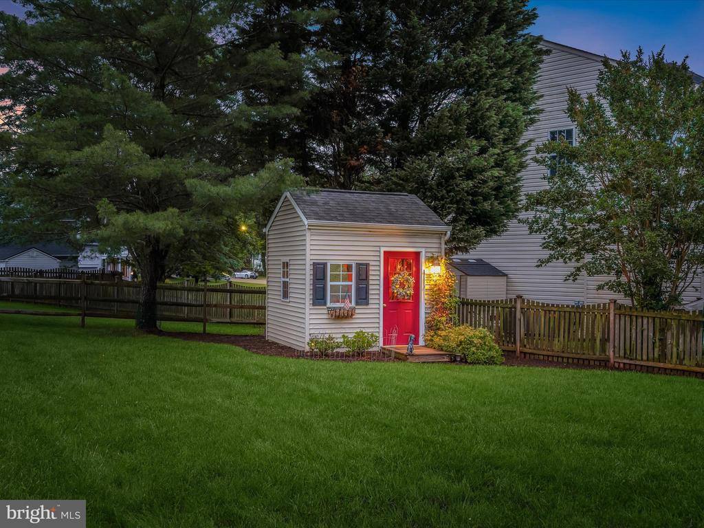 10267 Cedar Ridge Drive, Manassas, VA 20110