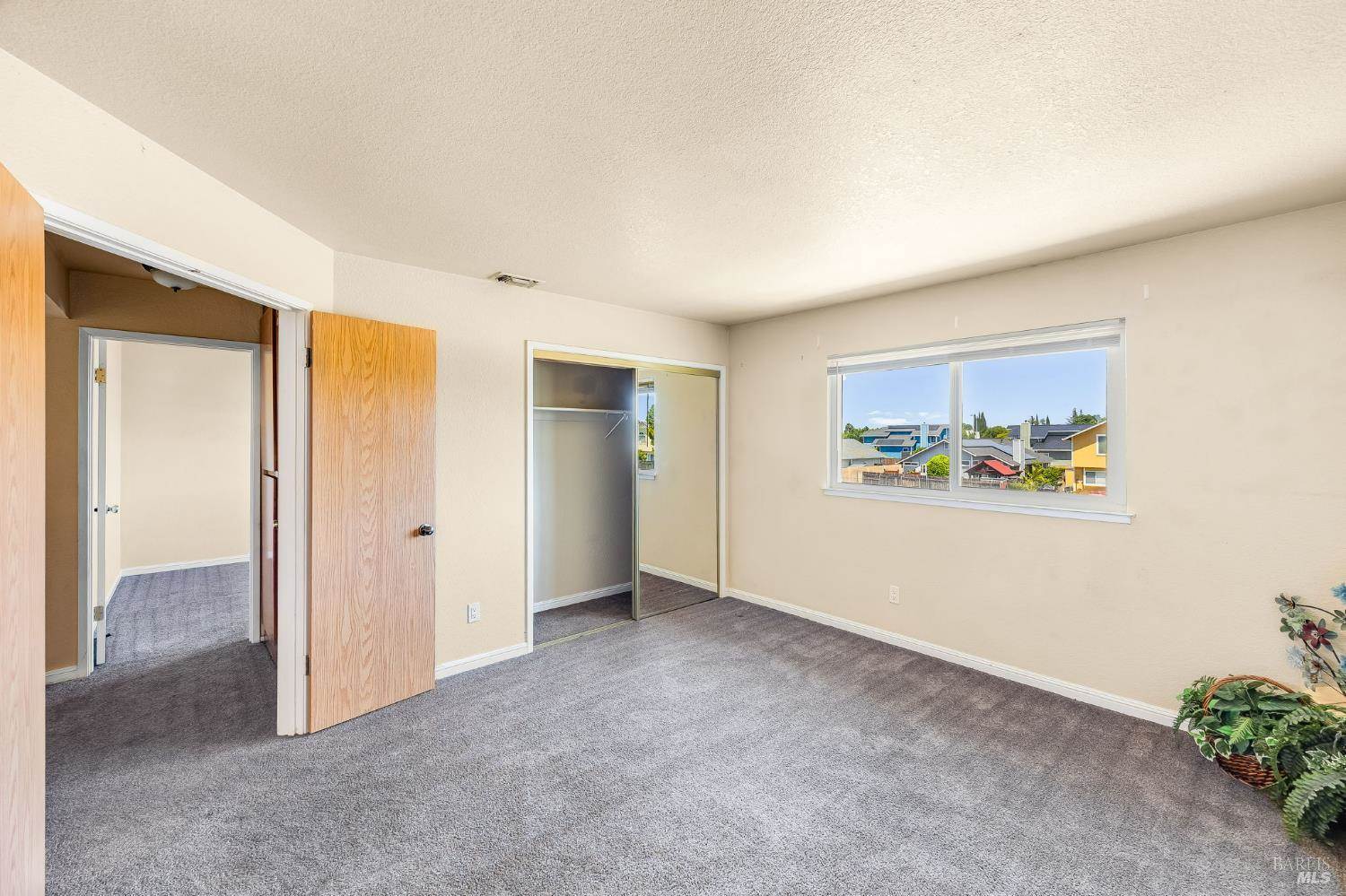 263 Marna Drive, Vacaville, CA 95687