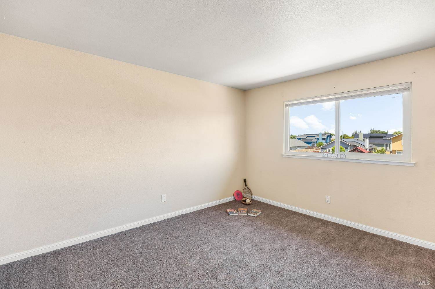 263 Marna Drive, Vacaville, CA 95687