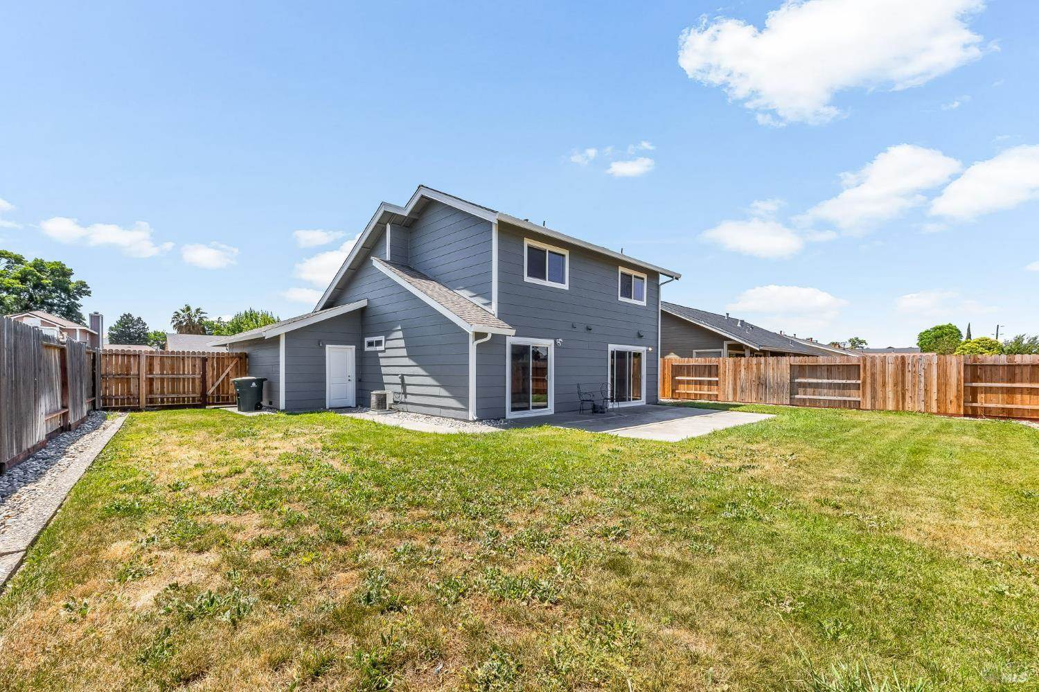 263 Marna Drive, Vacaville, CA 95687