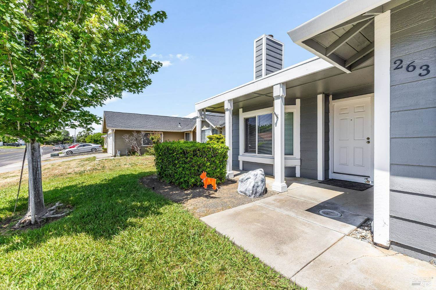 263 Marna Drive, Vacaville, CA 95687