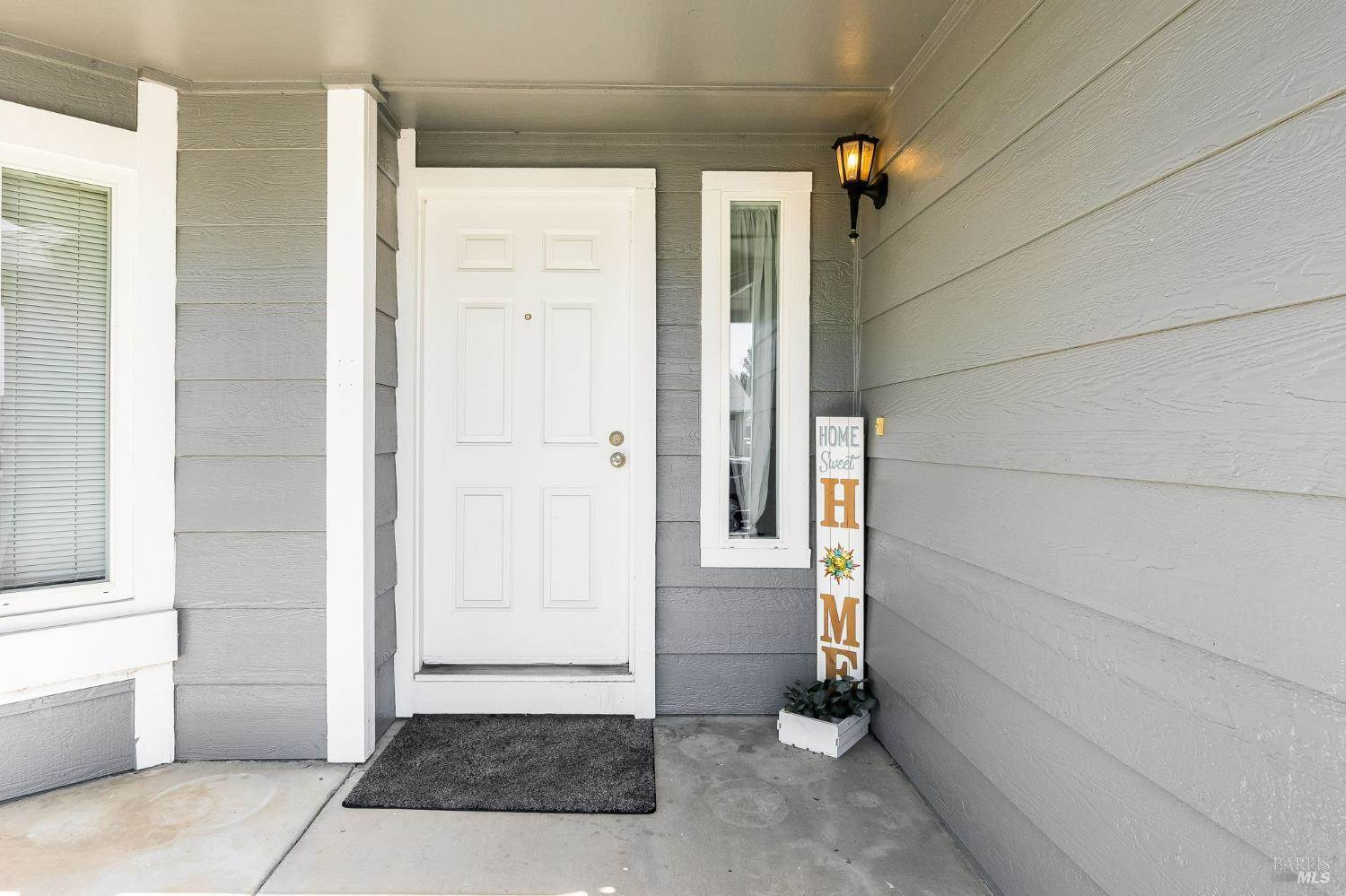 263 Marna Drive, Vacaville, CA 95687